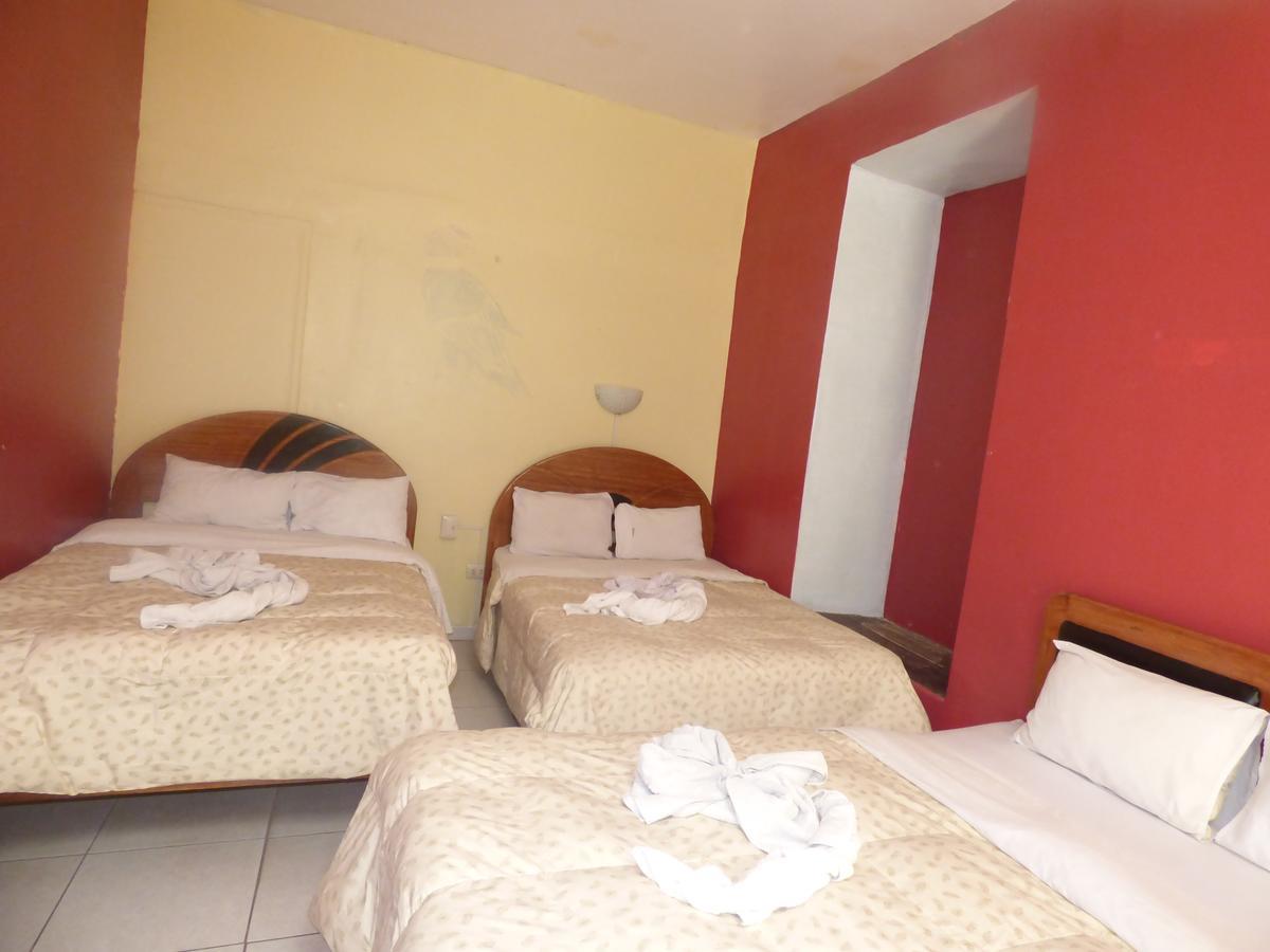 The Grassshopper Plaza De Armas Hostel Cusco Luaran gambar