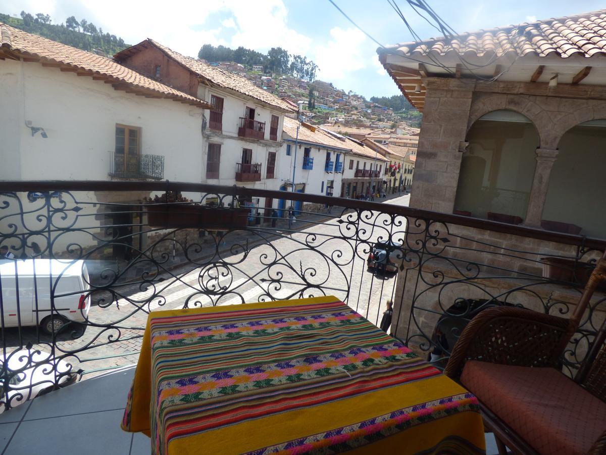 The Grassshopper Plaza De Armas Hostel Cusco Luaran gambar